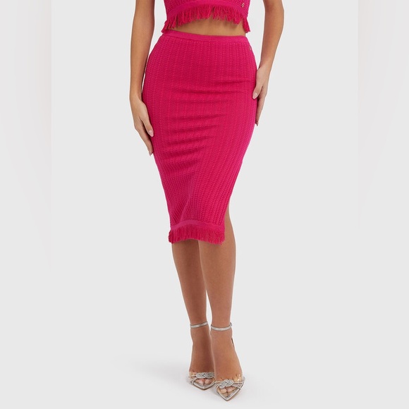 Guess Dresses & Skirts - NWT- GUESS MILANA SHELL STITCH knitted skirt